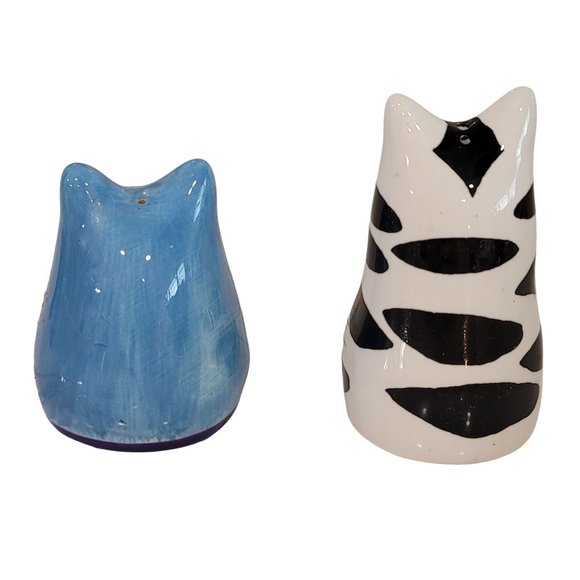 Catzilla White & Blue Ceramic Salt & Pepper Shakers by Candace Reiter 2000 - Picture 3 of 4